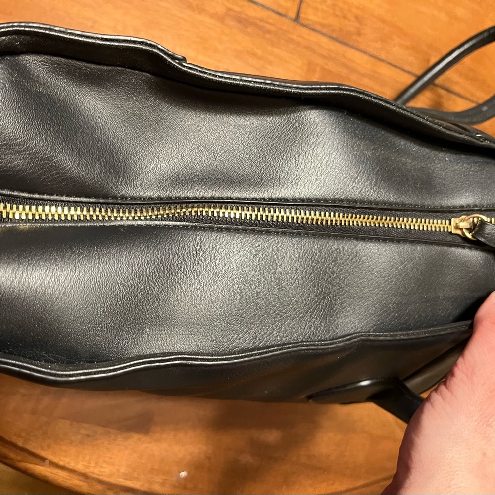 Christian Siriano Black and White Purse - Picture 3 of 10